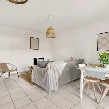 T2 Avec Terrasse - Ideal Pour 4 Voyageurs Grenade-sur-Garonne