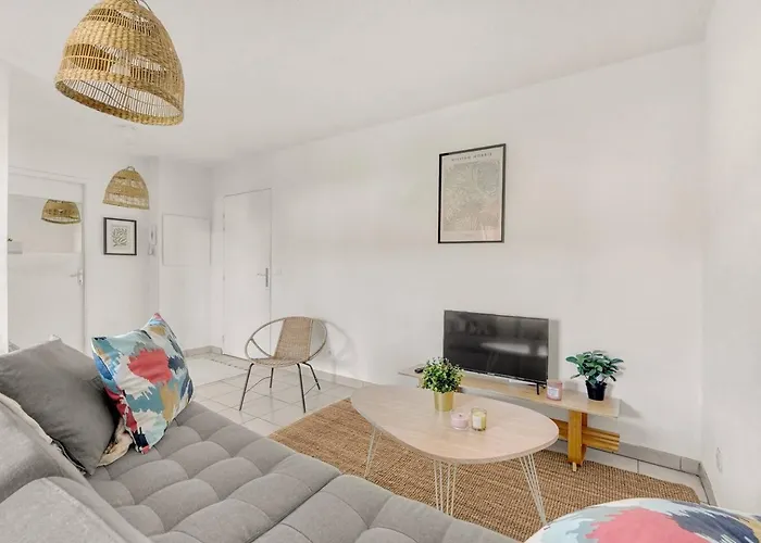 T2 Avec Terrasse - Ideal Pour 4 Voyageurs * Grenade-sur-Garonne